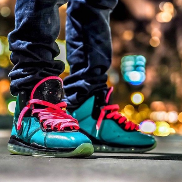 Nike LeBron 8 South Beach 2021 SZ 10.5 CZ0328-400 - Picture 15 of 17